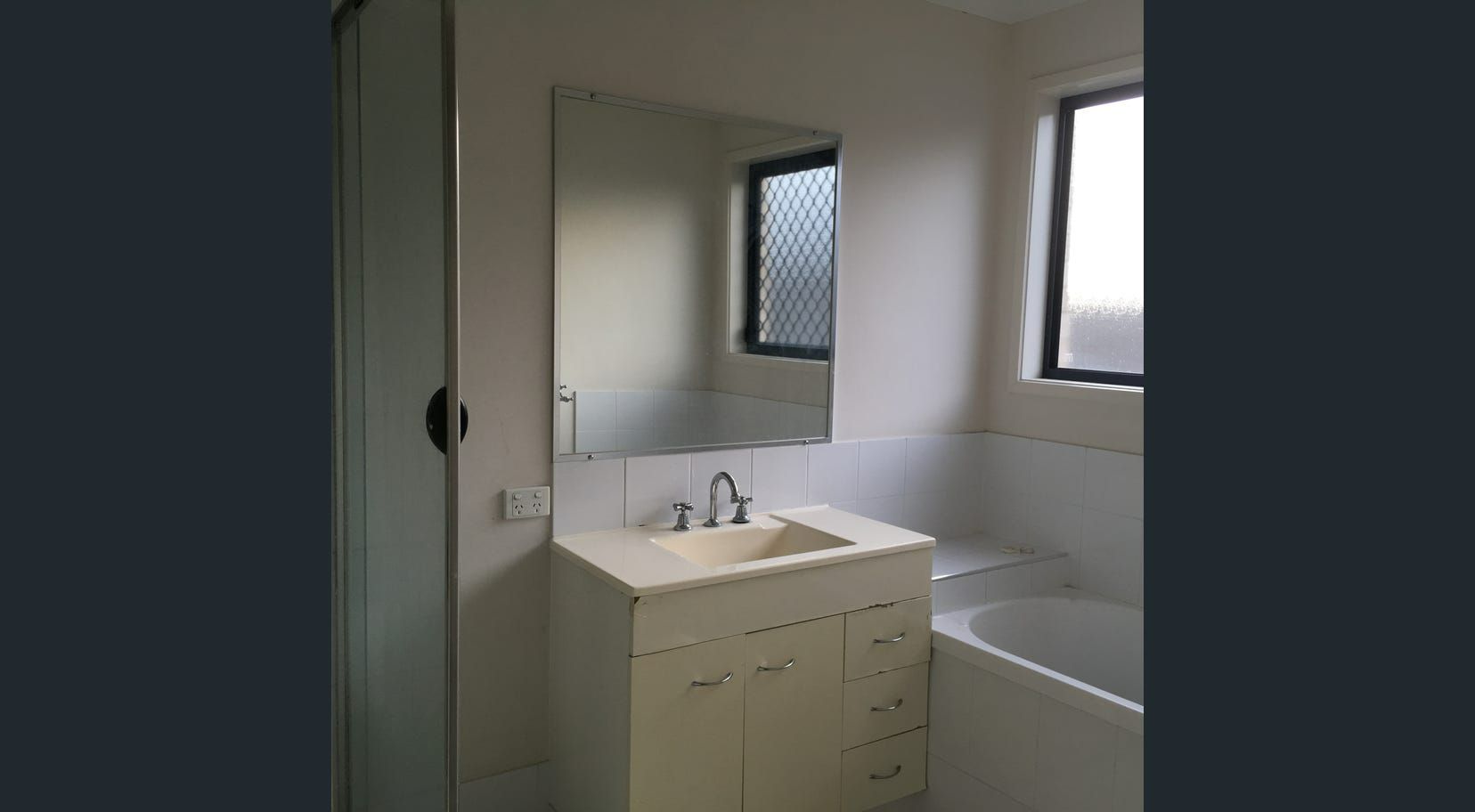 bathroom Carrington Schulze 1