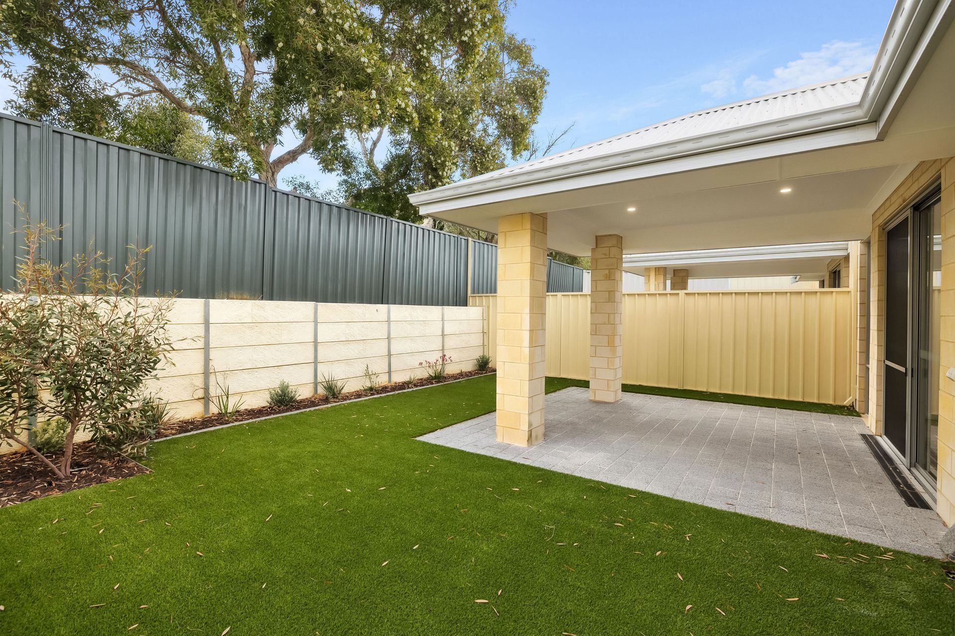 29 1 72 Culloton Cres, Balga 28