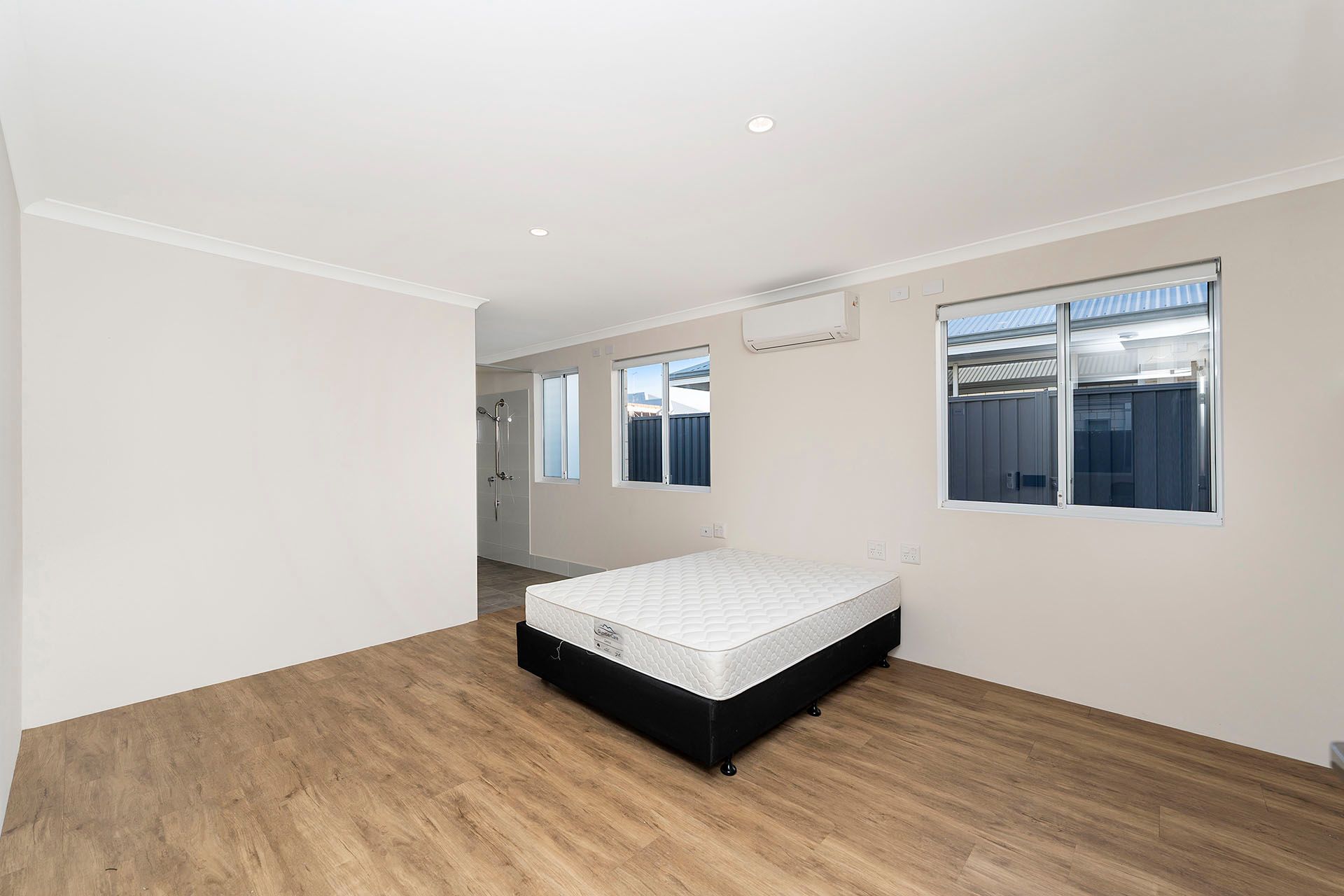 qtsr65xbnii7umxwhe0h