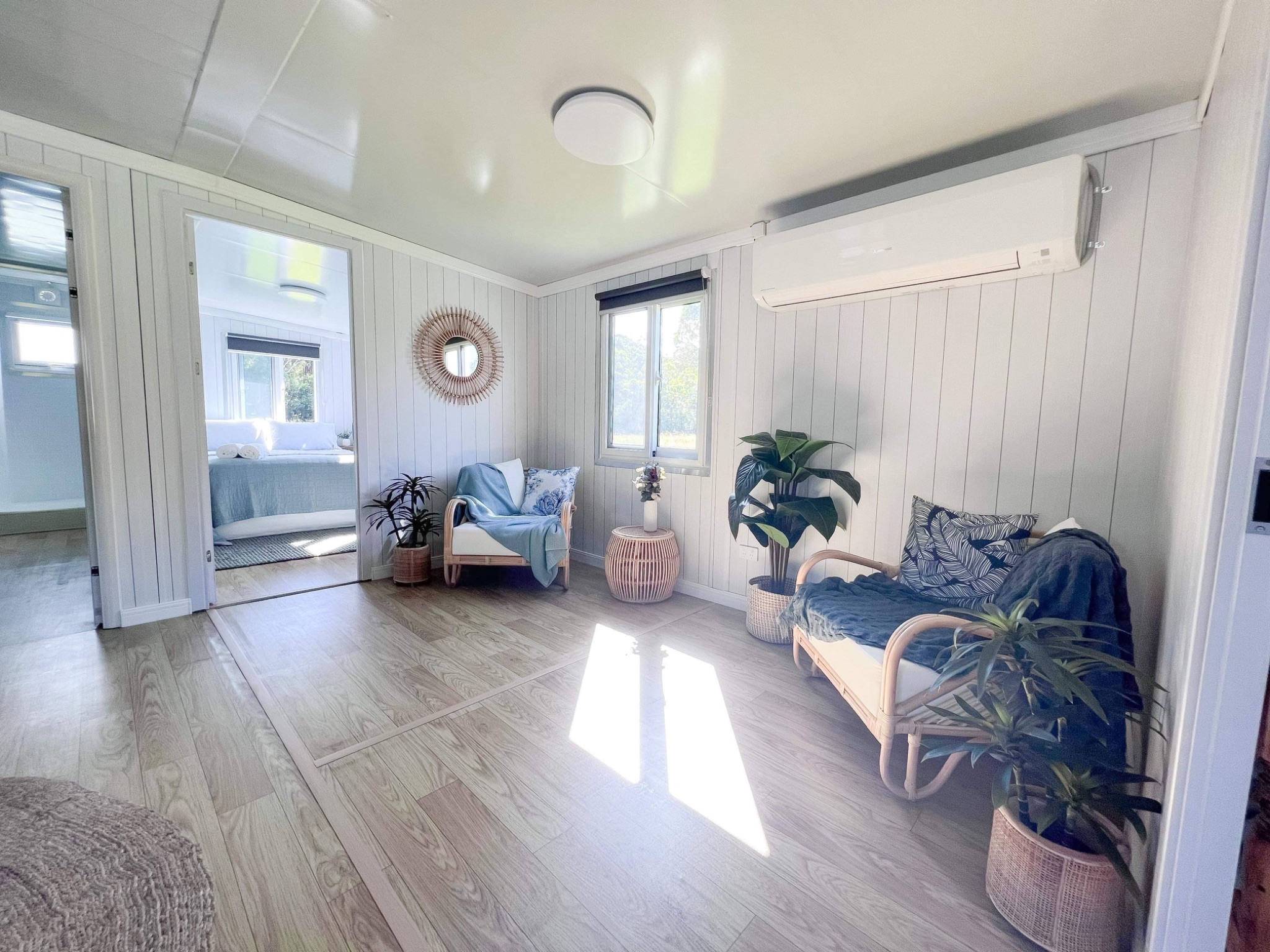 80856C21 AC8C-4BBE-8759-44706FE67436