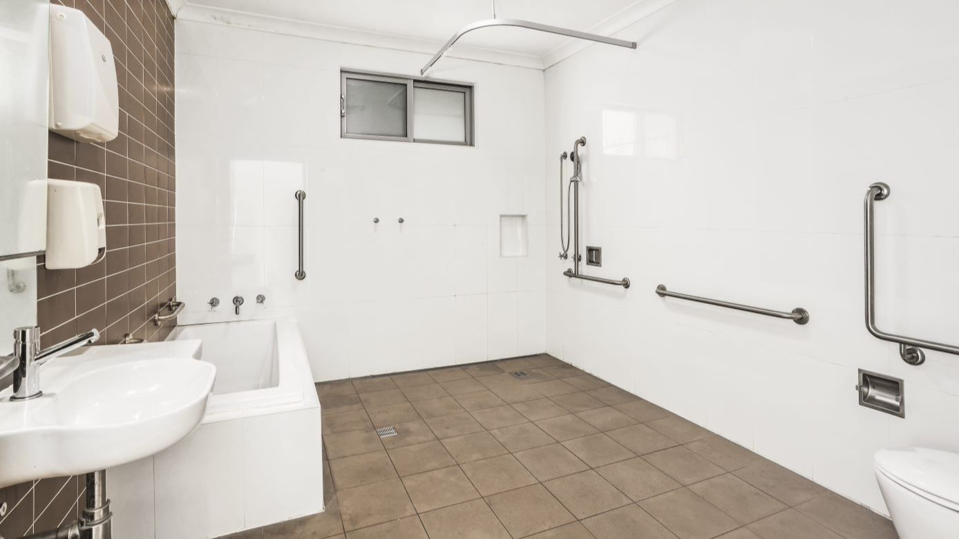 NSWSYD i-2_bathroom_2