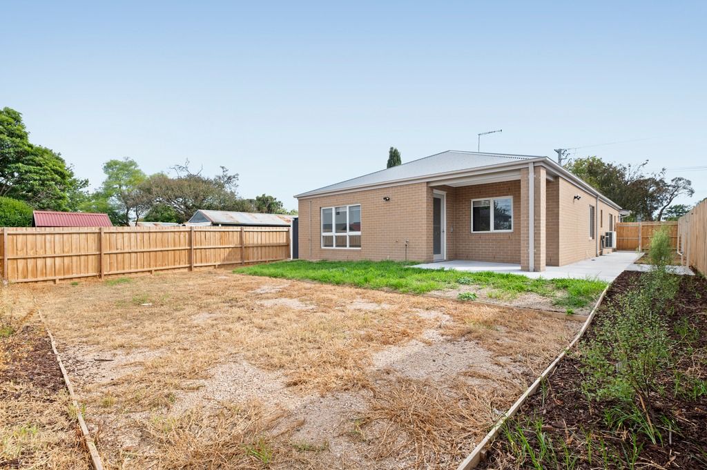 22 Taylor-Street-Cranbourne_015_1024