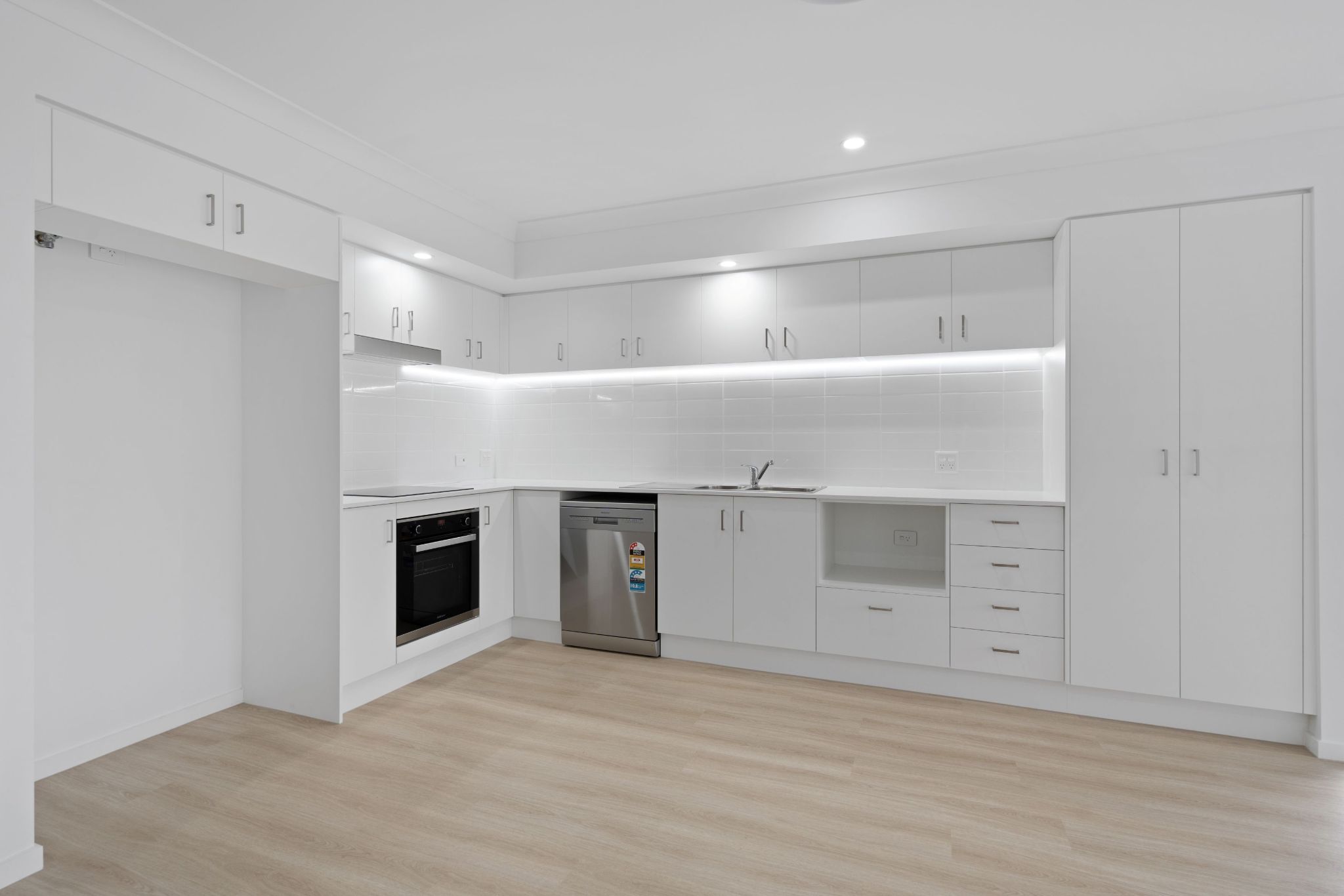 004 Open2view_ID937307-15_Speargrass_Dr_Logan_Village