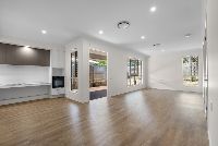 003 Open2view_ID971177-59_Ace_Drive__Glenvale