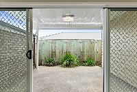 Unit 2  11 Cardamon Cr_ Glenvale _5 of 35__1665420394