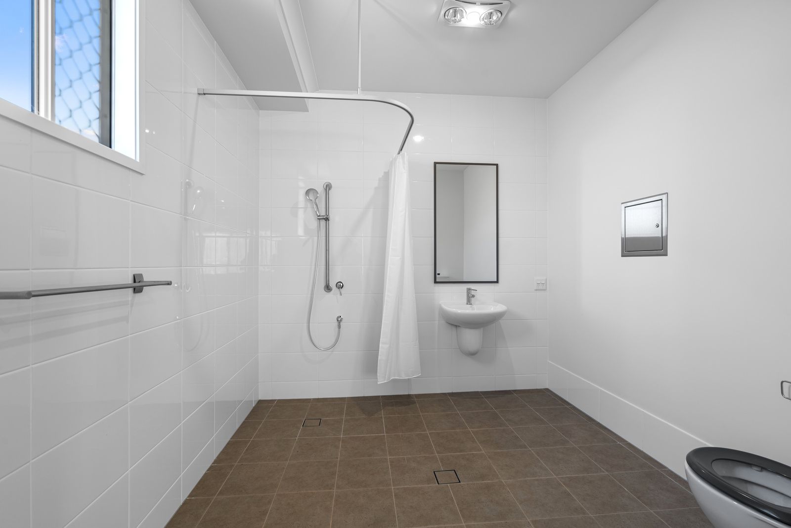 011 Open2view_ID971177-59_Ace_Drive__Glenvale