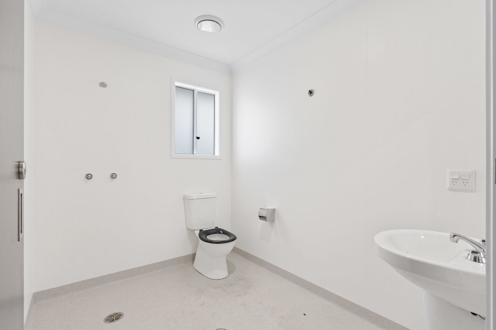 004 Open2view_ID876251-32_Bemina_Crescent
