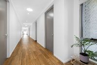 012 Open2view_ID821638-1_Hemlock_Street