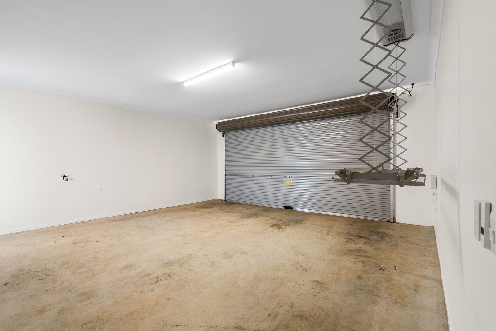 016 Open2view_ID971177-59_Ace_Drive__Glenvale