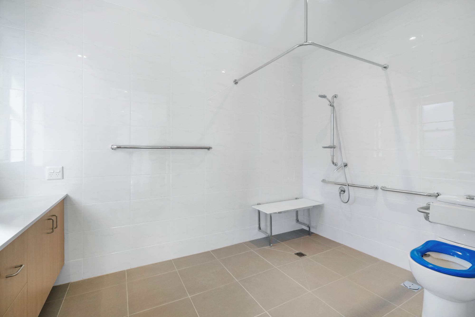 007 Open2view_ID821638-1_Hemlock_Street (1)