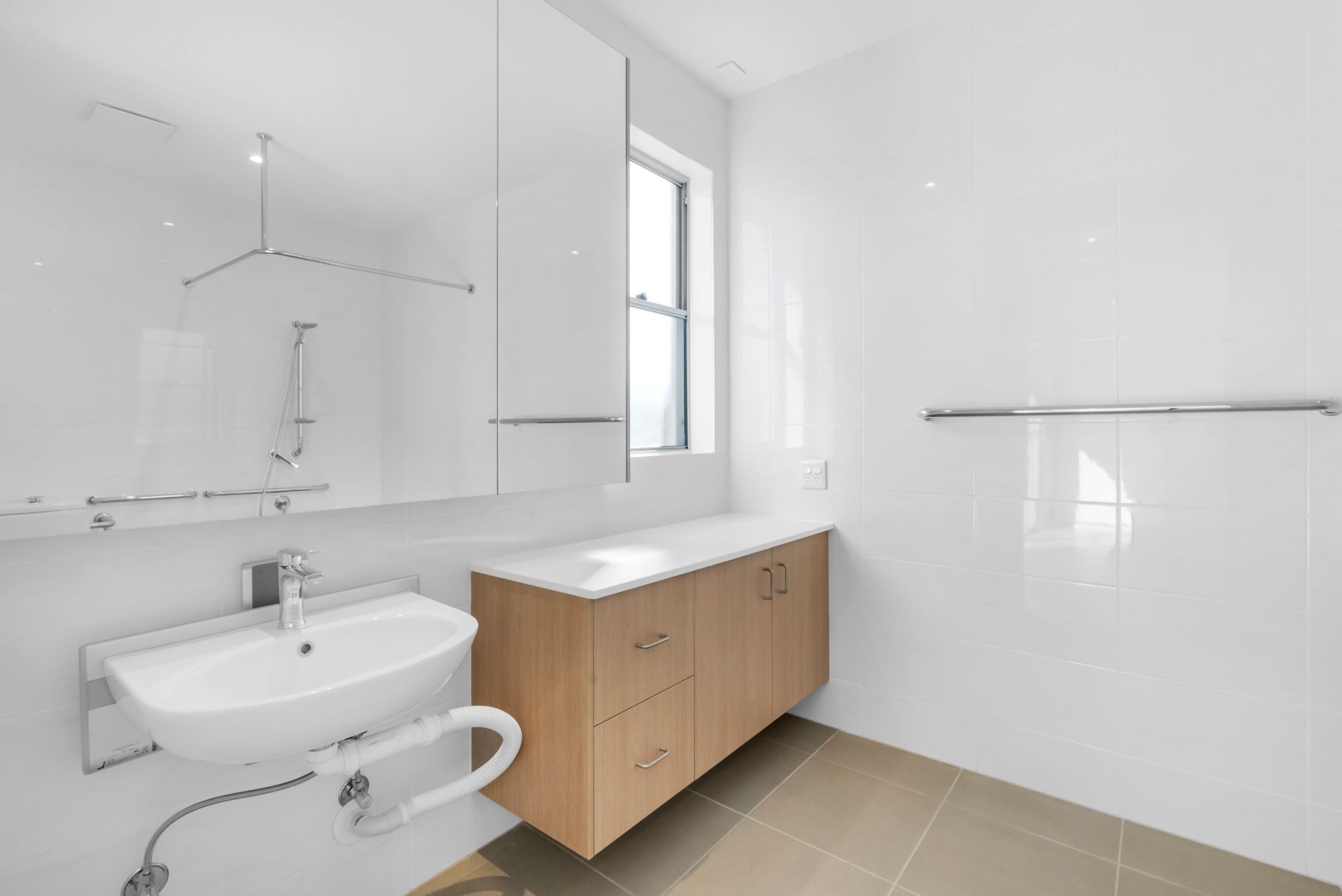 008 Open2view_ID821638-1_Hemlock_Street