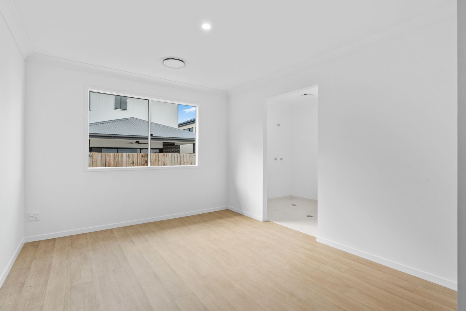 002 Open2view_ID876251-32_Bemina_Crescent