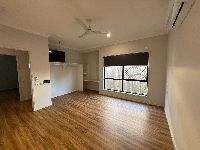 9   Weetwood St 1b - Bed 2