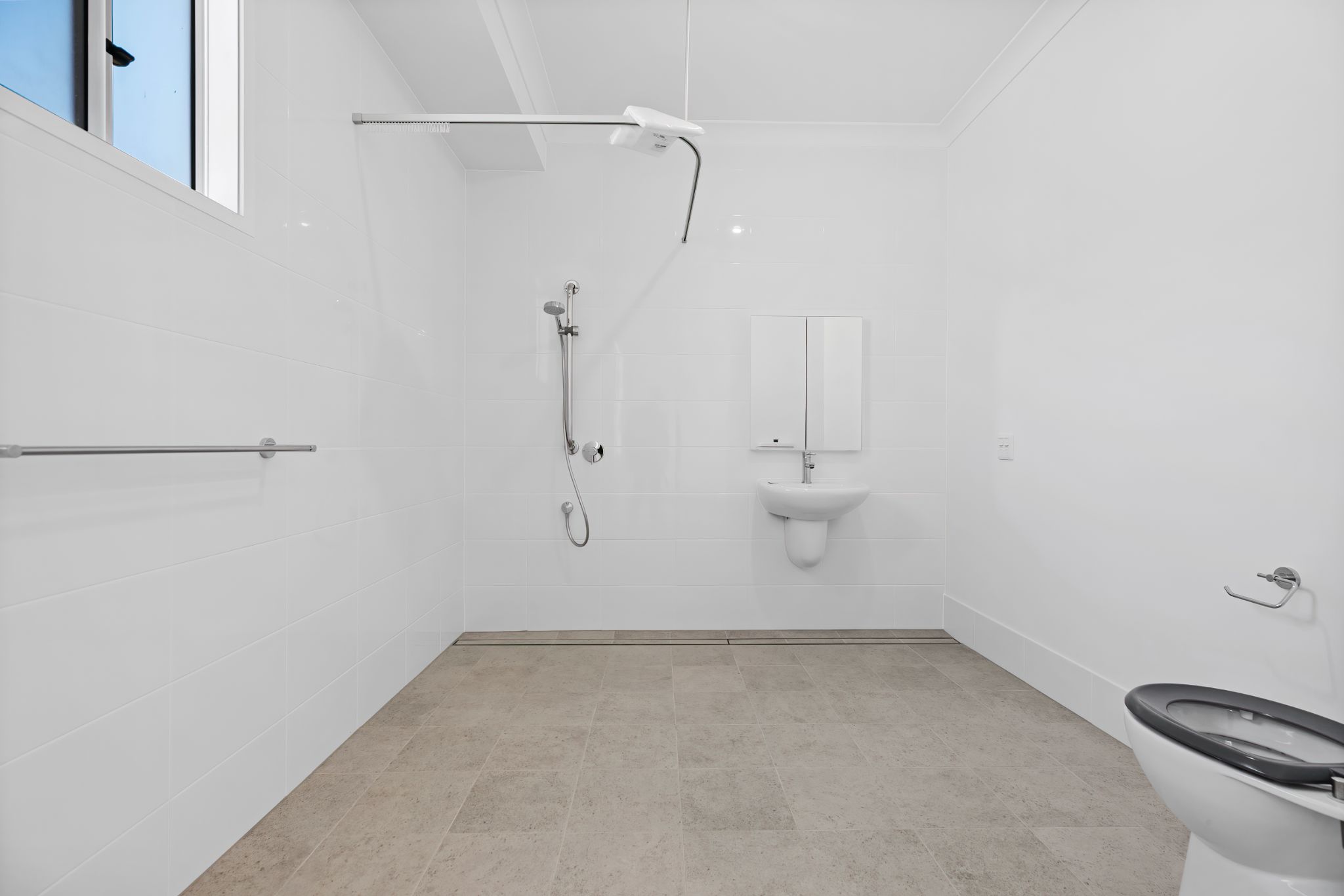 006 Open2view_ID954191-3_Gentle_Rain