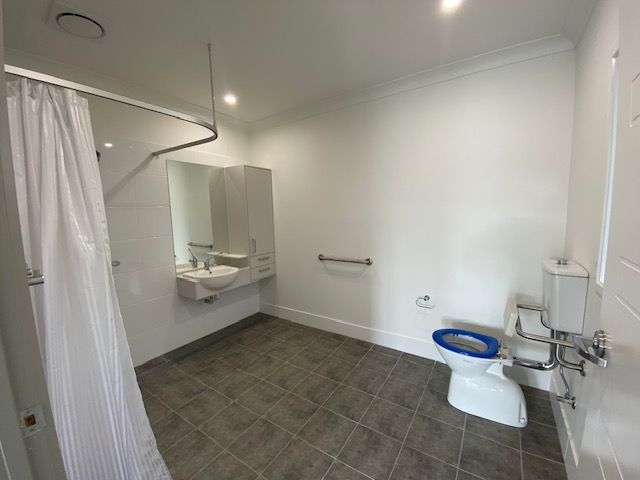 B1 ensuite