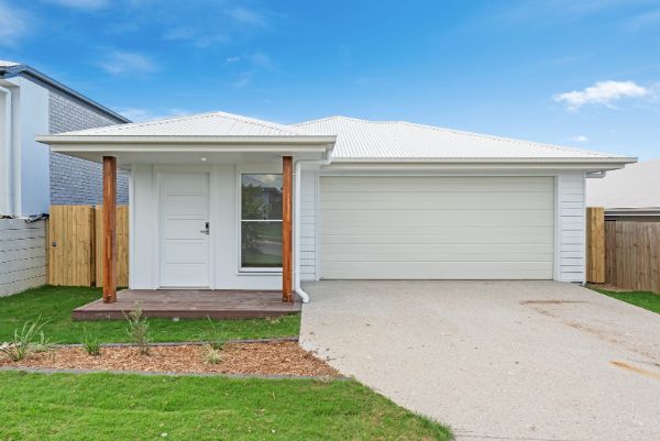011 Open2view_ID876251-32_Bemina_Crescent