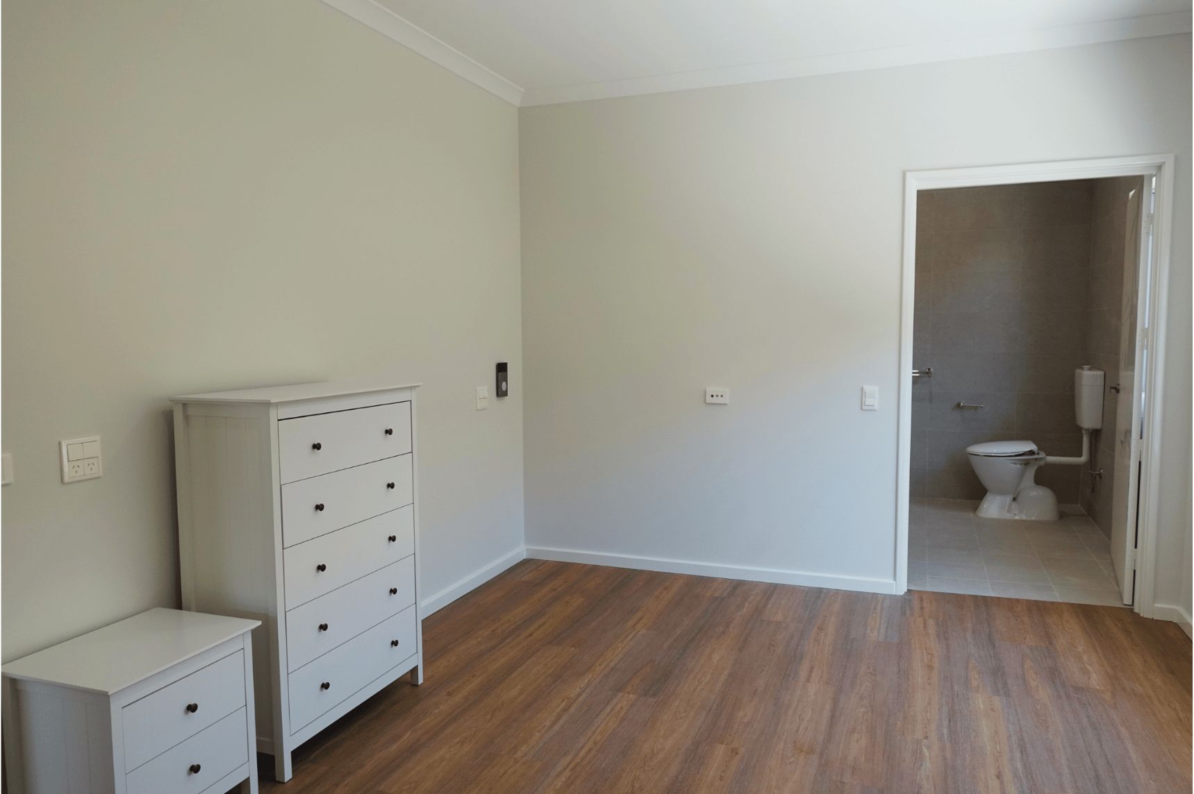SIL SDA Meadow Springs Bedroom Ensuite
