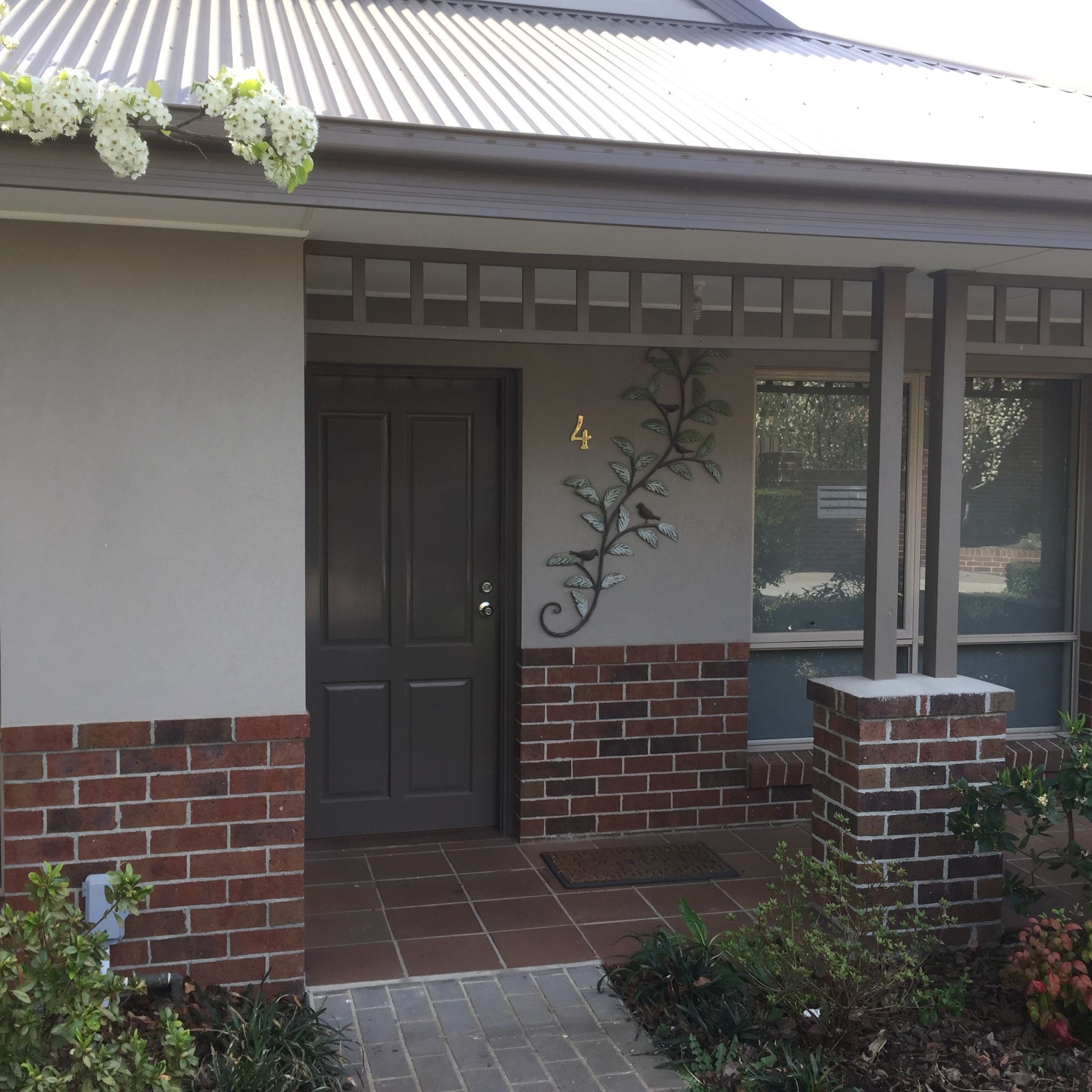 Home 2