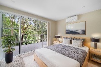 Care Metaz Day 2  72 of 142) staged