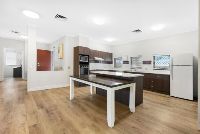 Sunnyfield 14 8.25 - 006