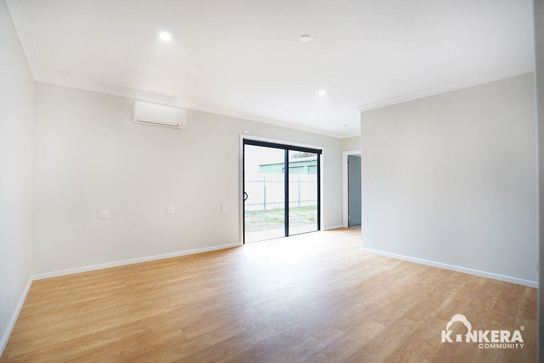 Kingscote Int_9_v1_Small SIze Logo