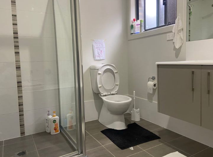 photo 5_2025-08-20_08-40-46