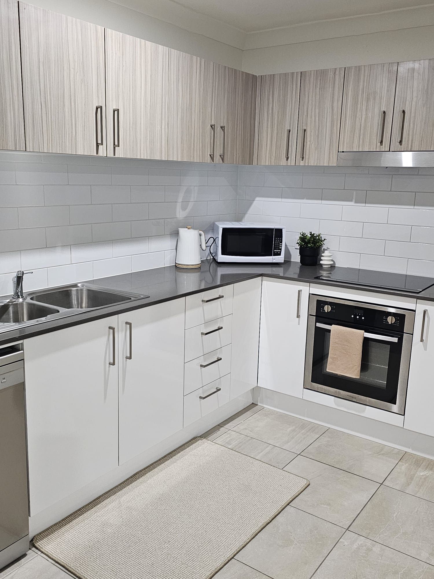 original C275409B-D23B-4268-A1FE-D4AAD0538351