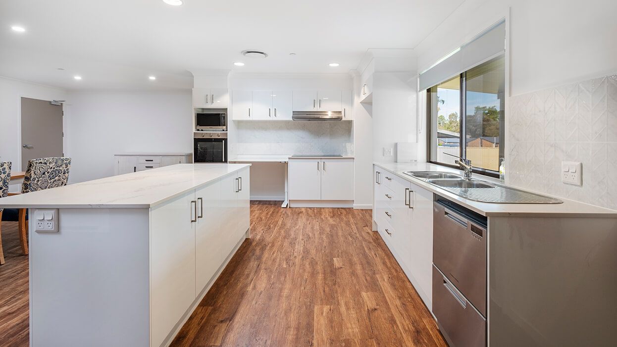 nambour DAX40157P-accommodation-02-l
