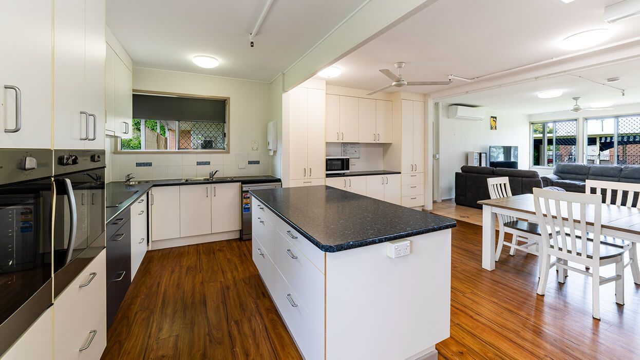 mackay dax40295p-accommodation-images-l_02