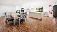 nambour DAX40157P-accommodation-03-l