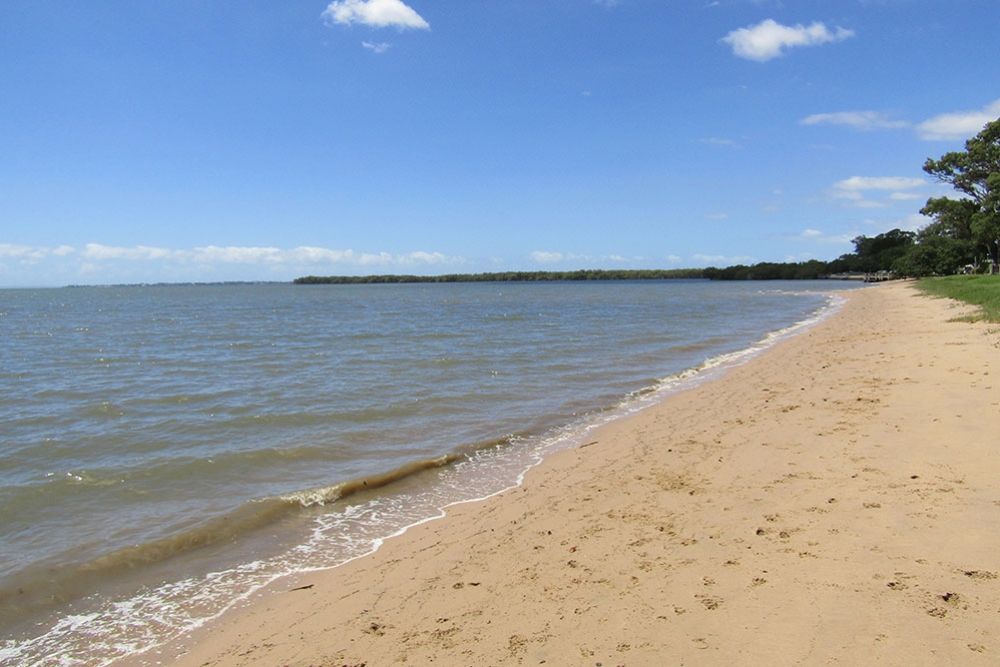 deceptionsand
