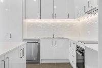 011 Open2view_ID993060-43_Dougan_Street