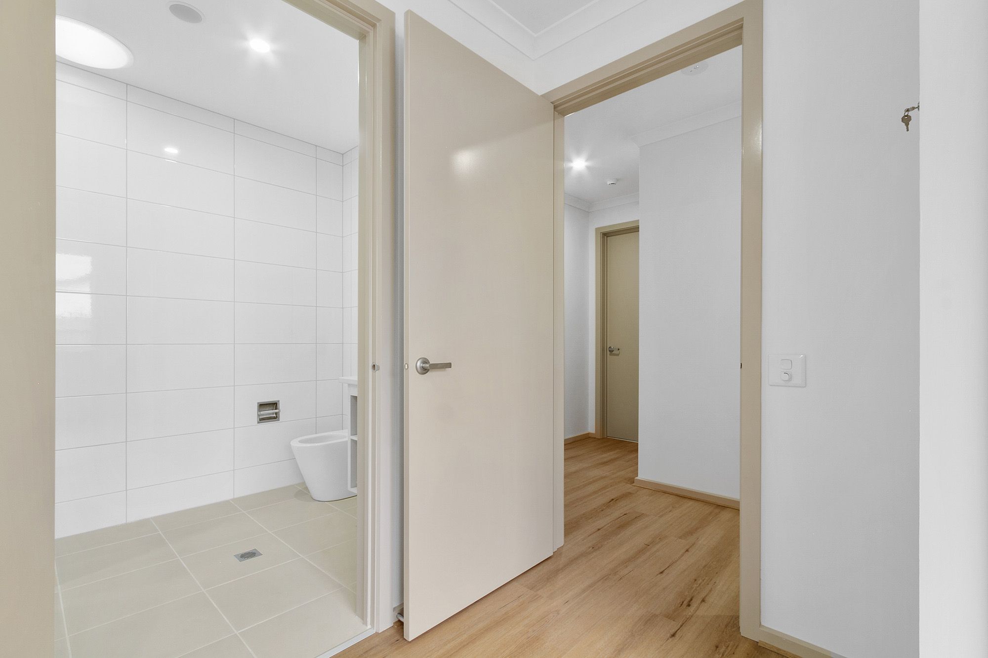 Fairfield 2 Bed Dwelling   Ensuite and Bedroom Entrance LR No Logo