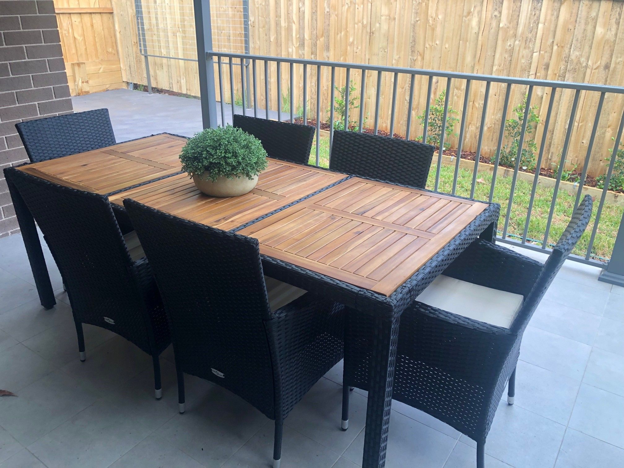 Dover Street 72_14032023