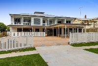 hume st toowoomba  7