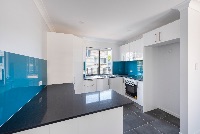 41 Laughlin_Kingston_Kitchen10 (1)