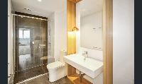 bathroom 01