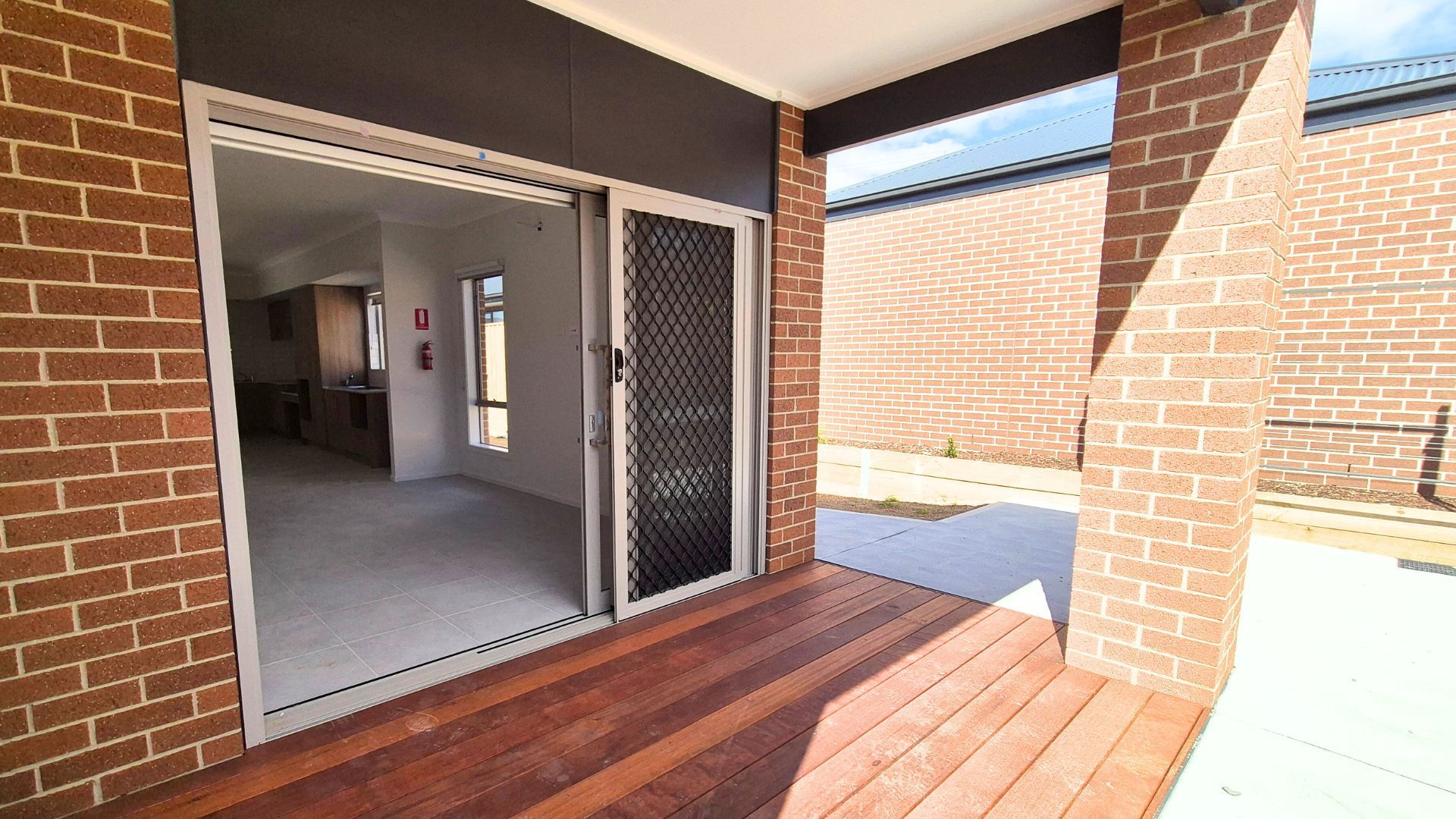 Clyde North   alfresco reduced