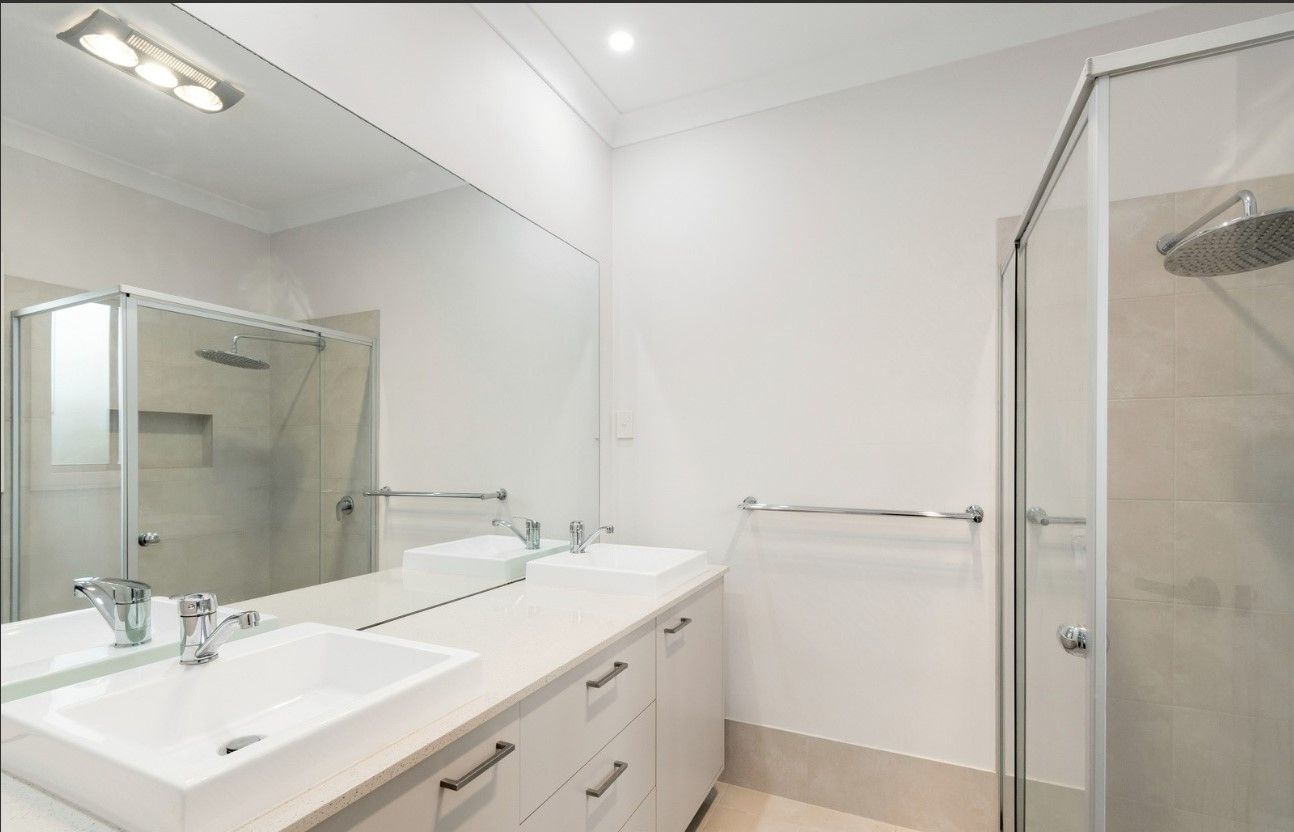 Bathroom1