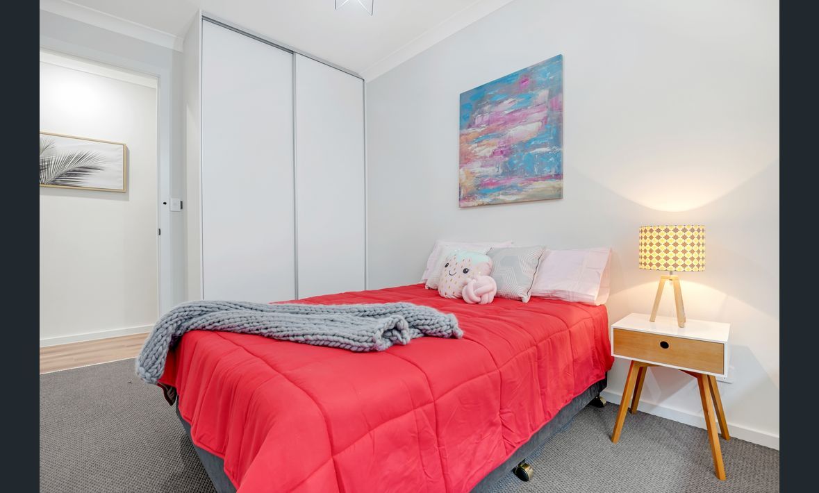 7 Elm Grove Oaklands Park Bedroom 2