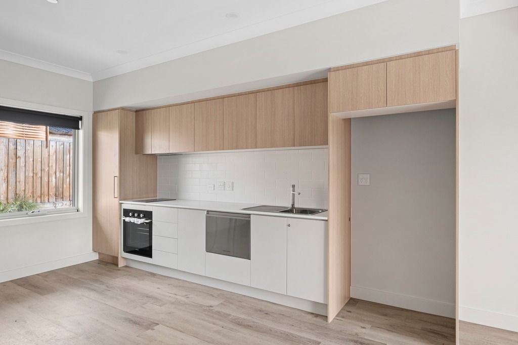 Unit 2-20-Queens-Road-Pearcedale_012_1024 - Copy