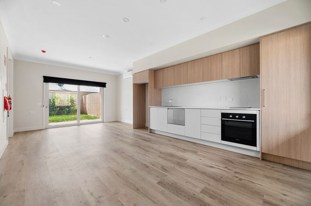 Unit 1-20-Queens-Road-Pearcedale_009_1024-Copy