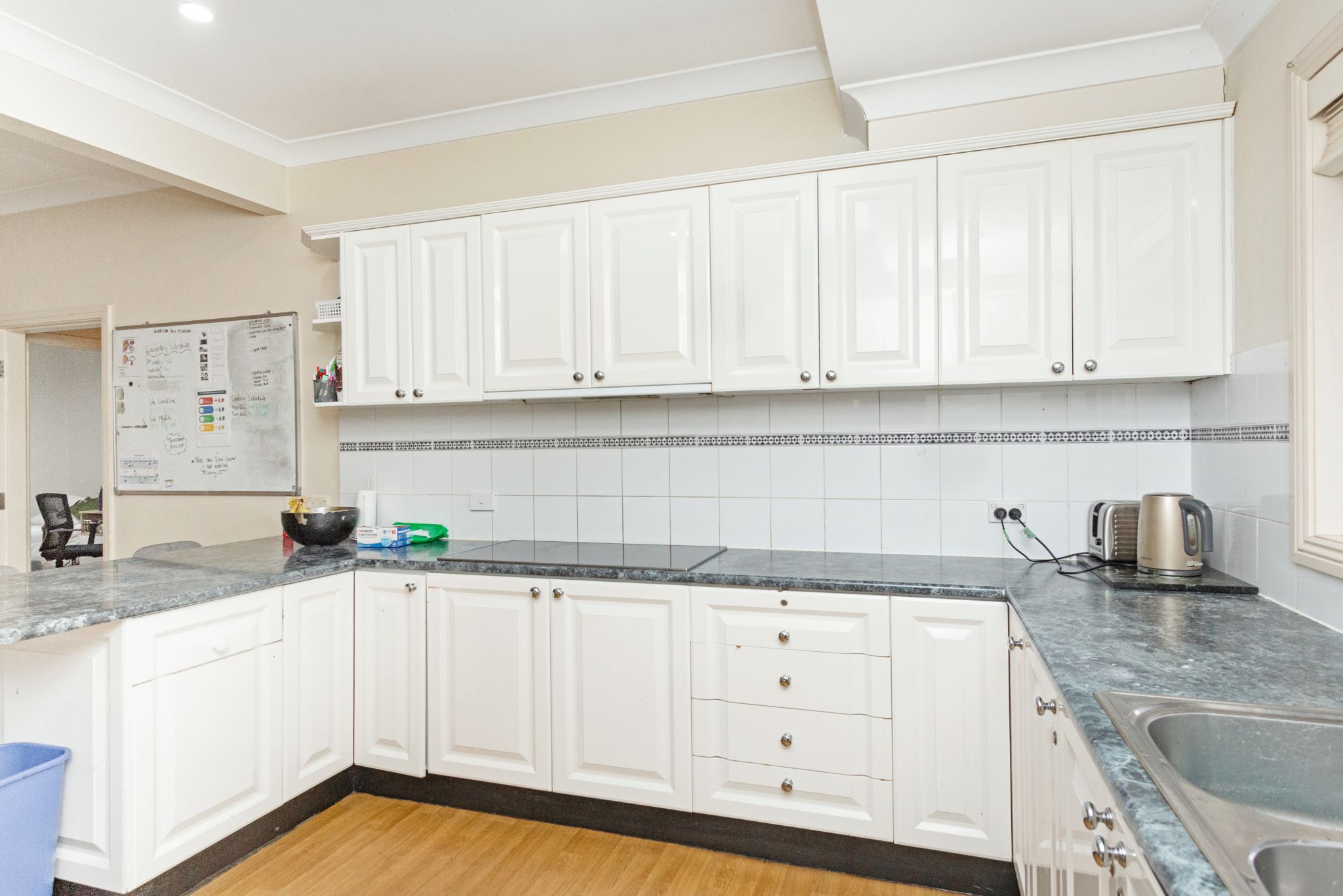 Bassett Street  Hurstville NSW, Australia_100_20220427_007