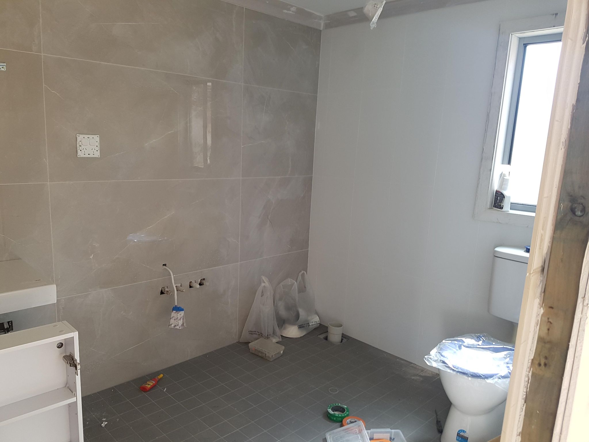 Studio Bathroom 2
