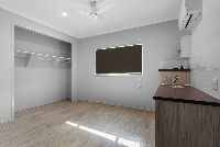 online image-compressor_011_Open2view_ID992771-28B_Lusitania_St__Newtown