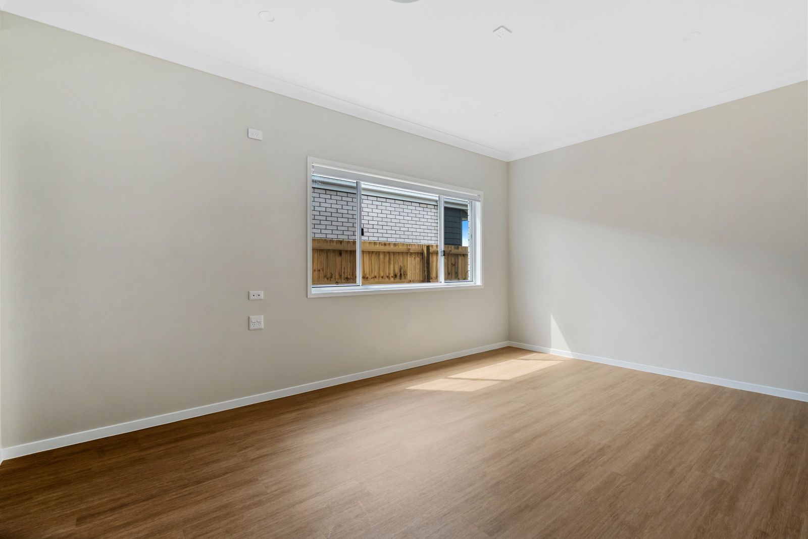 012 Open2view_ID965935-66A_Collins_Street