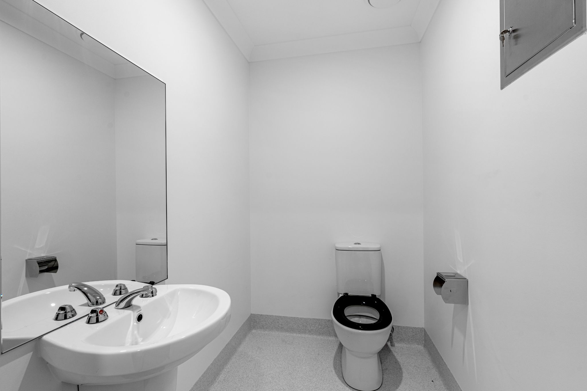 016 Open2view_ID900076-11_Cypress_Circuit_Fernvale