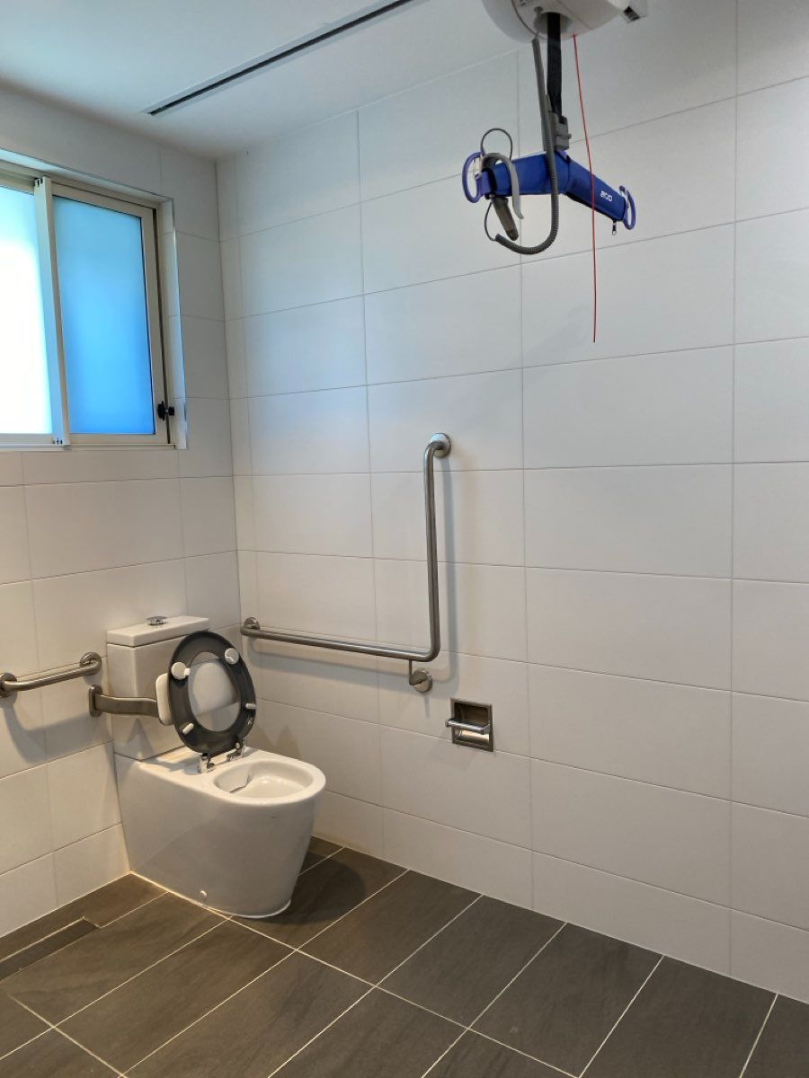 13BonnieViewVillaBathroom