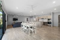 online image-compressor_002_Open2view_ID992771-28B_Lusitania_St__Newtown