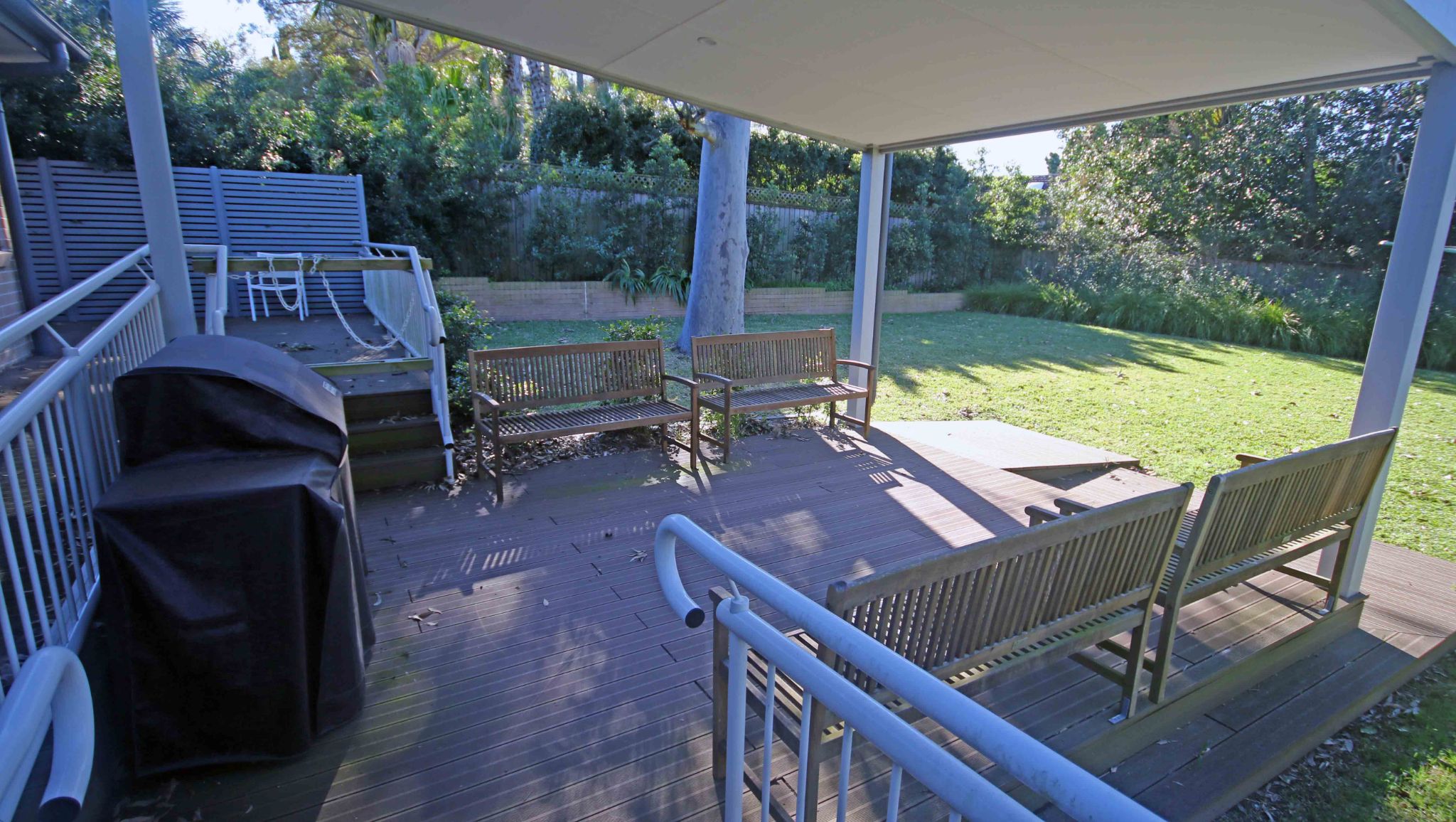 Undercover entertaining area